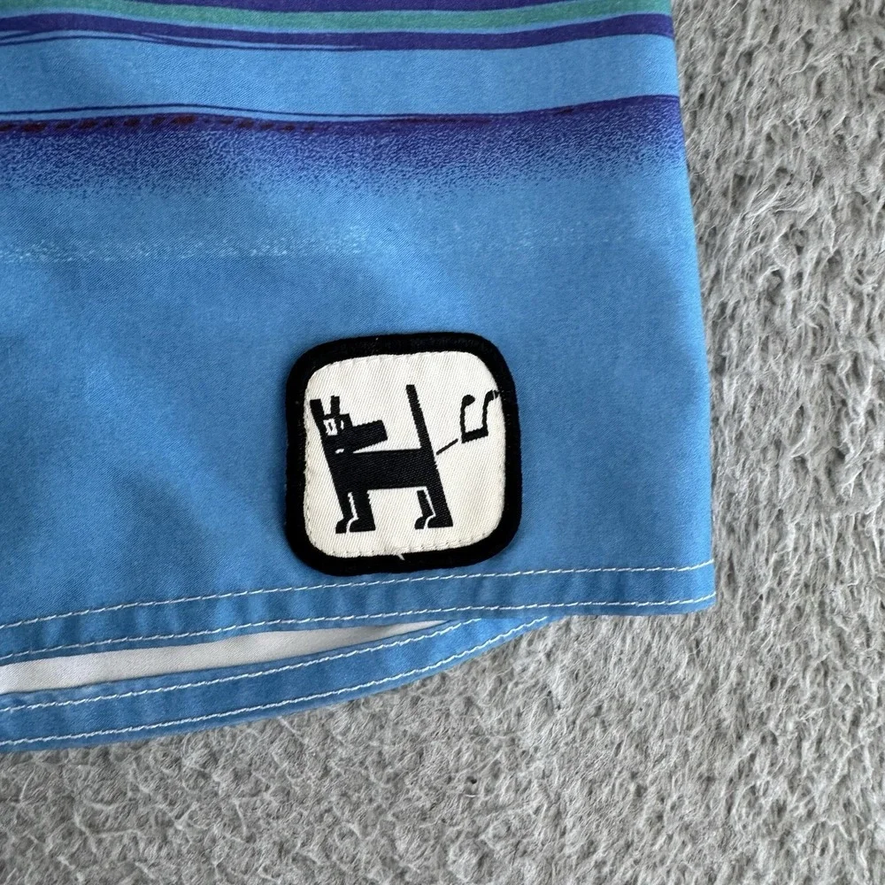Mambo Australia Farting Dog Board Shorts Iconic Surf Breaks Size S W32